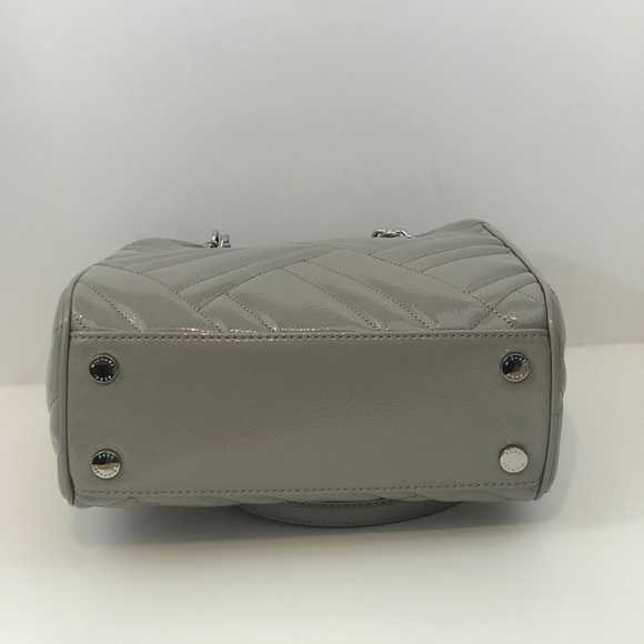 Michael Kors Peyton Tote - Picture 8 of 10